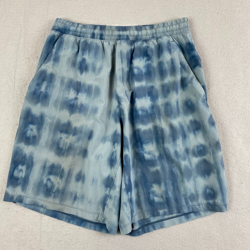 Lululemon mens Pace Breaker Shorts M WBCA Blue Dye Print 9"‎ Linerless